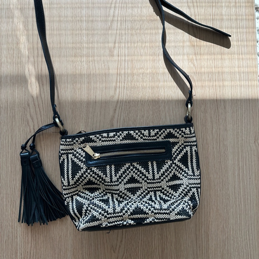 Patricia Nash Black and Cream Geometric Straw Patterned Women's Bag